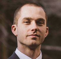 Thomas Whitfield – specjalista ds. handlu i znawca rynku kryptowalut